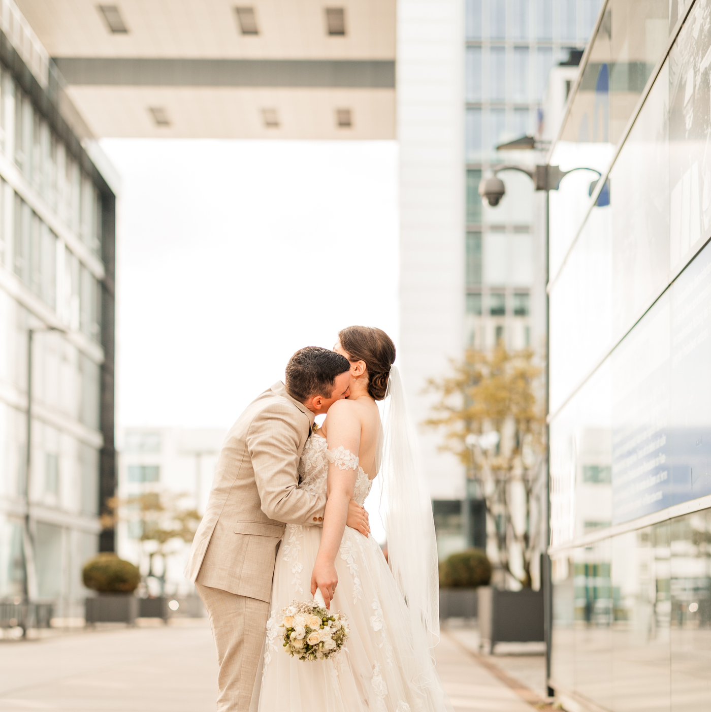 capturing moments - Hochzeitsfotografie by Magdalena Becker 